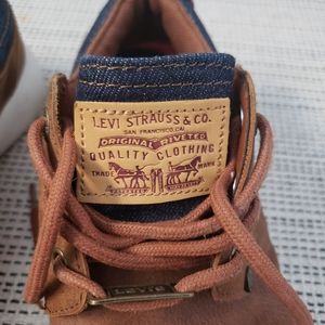 Levis Men's shoes